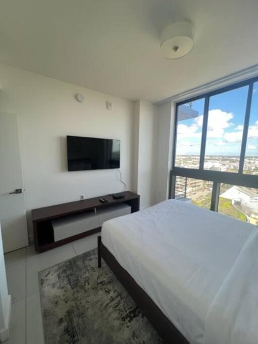 For Rent 2 Bed 2 Bath 1 Parking Downtown Doral Appartamento Miami